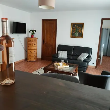 Charmant Appartement Au Coeur Du Village Tourrettes-sur-Loup Exterior photo